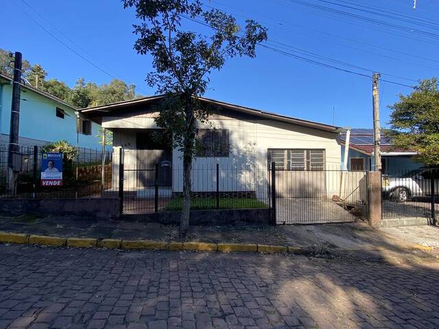 #27 - Casa para Venda em Bom Retiro do Sul - RS